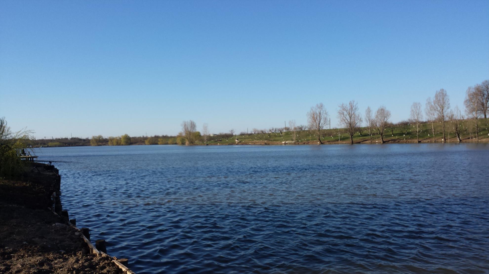 Hermes Peris 4 aprilie 2015 - 20150404084603.jpg